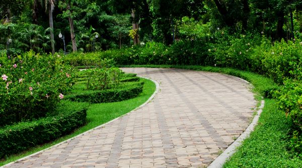 Cost of Paver Walkway Repair in Laguna Niguel