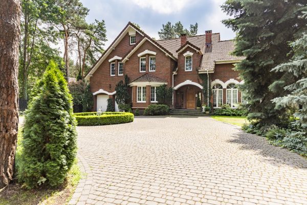 Driveway Pavers Repair in Laguna Niguel